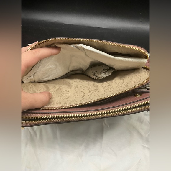 Michael Kors Crossbody Purse - Picture 14 of 15